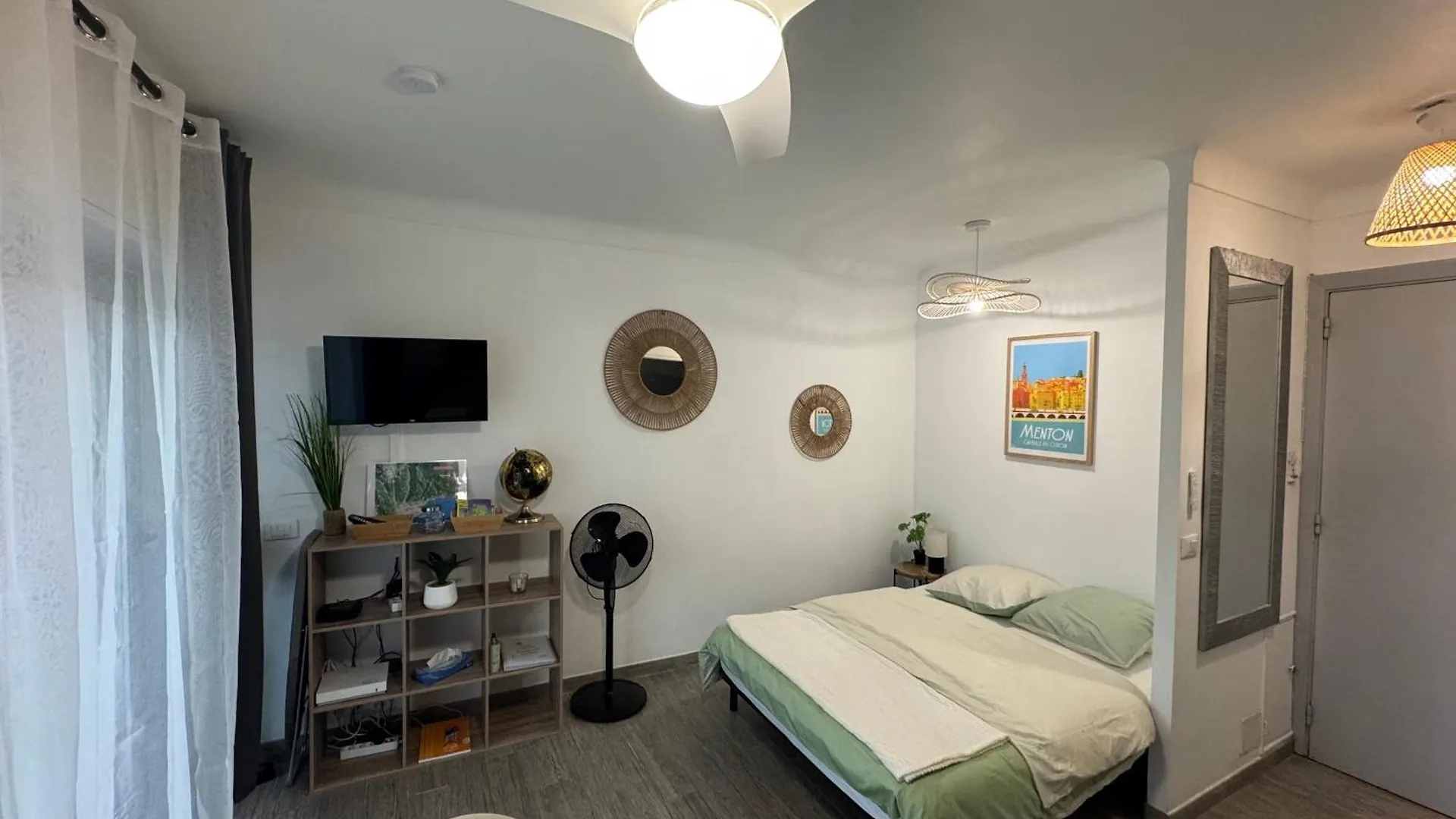 Apartment Studio Cosy - Bord De Mer Menton France